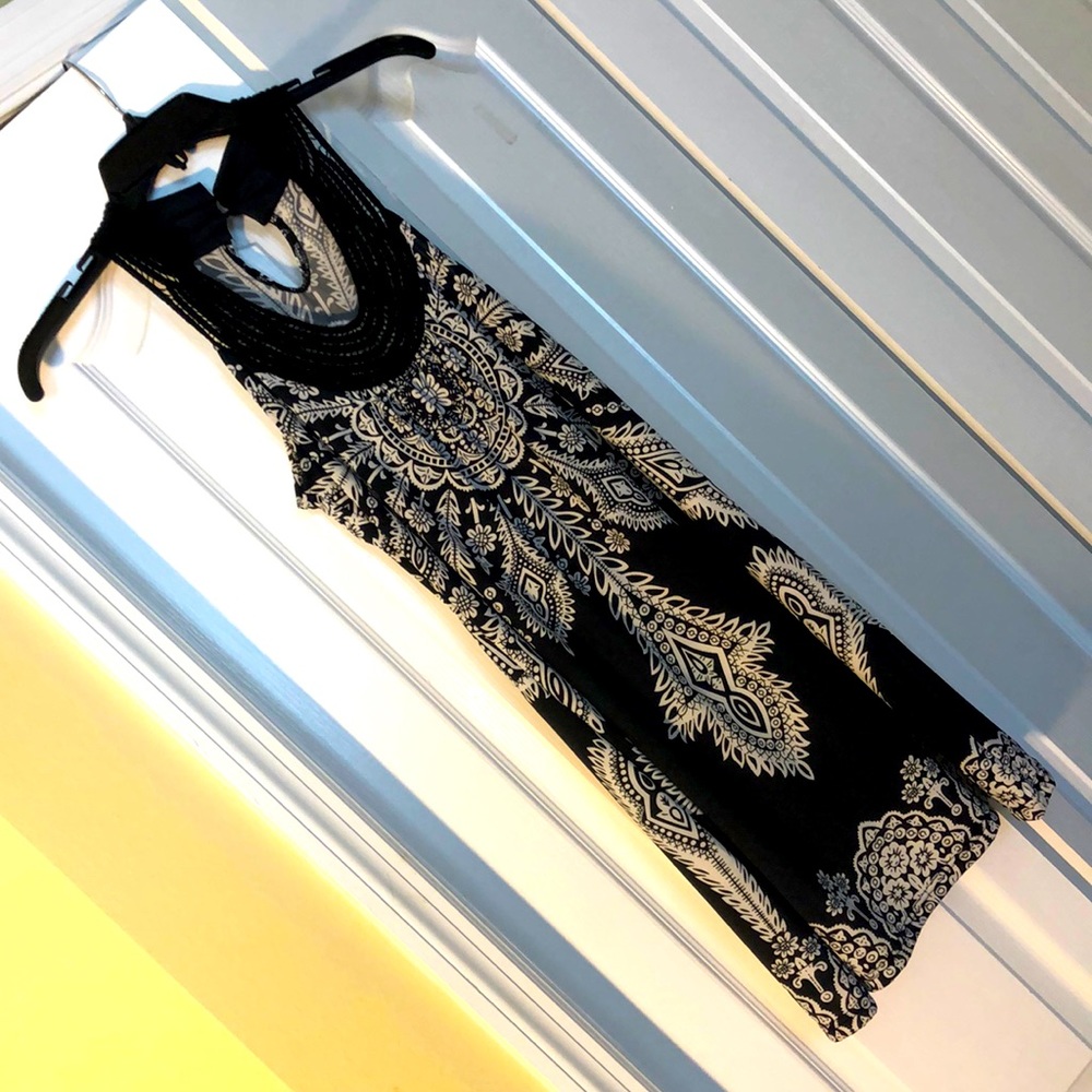 CUTE A-LINE DRESS!